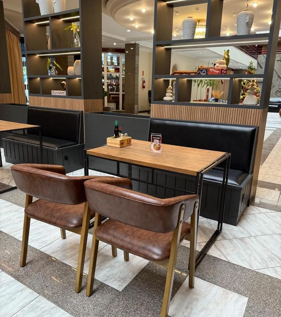 Susin Hotel مافرا